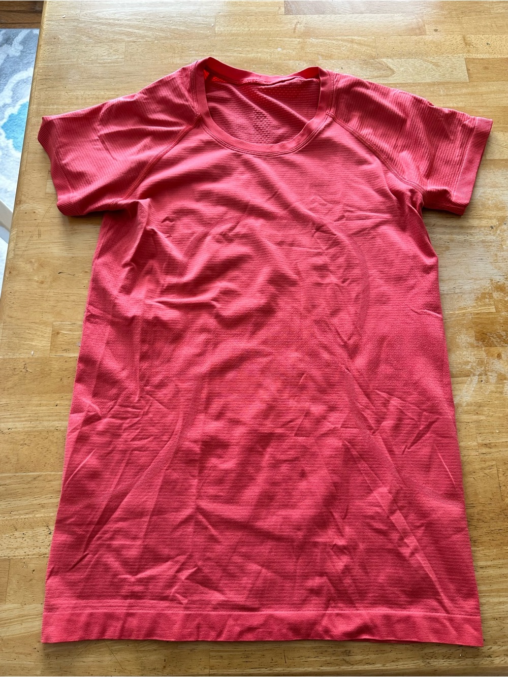 Lululemon swiftly short sleeve shirt size 8